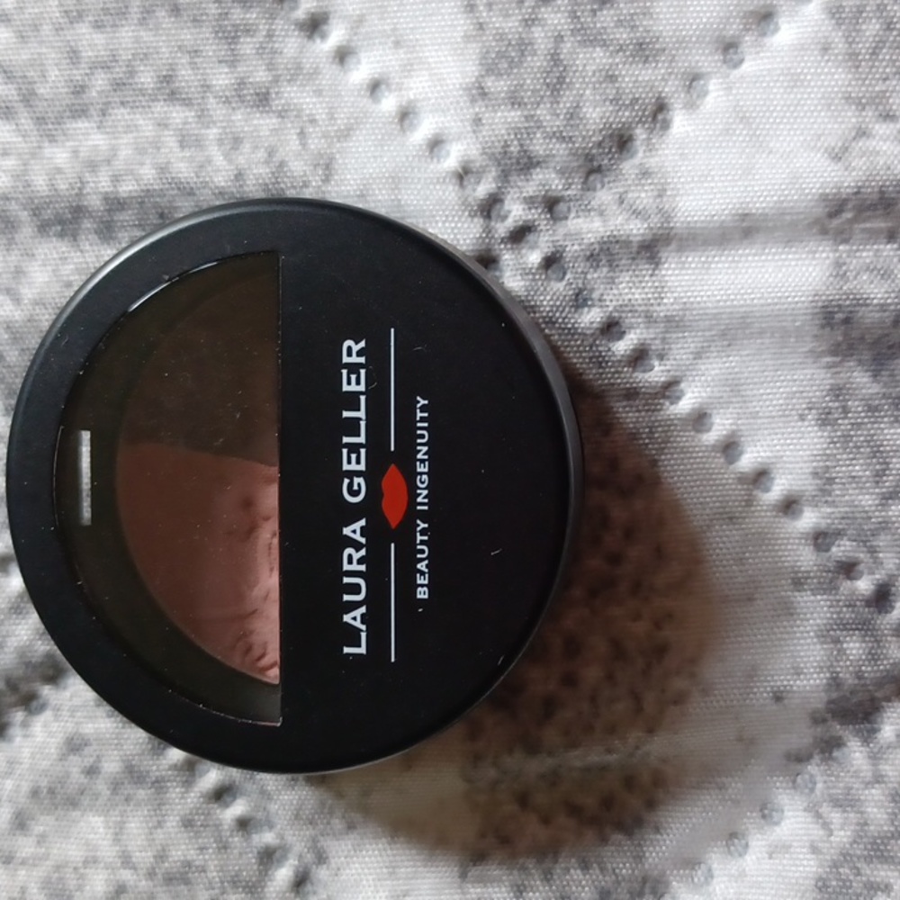 Laura geller eyeshadow duo fine wines